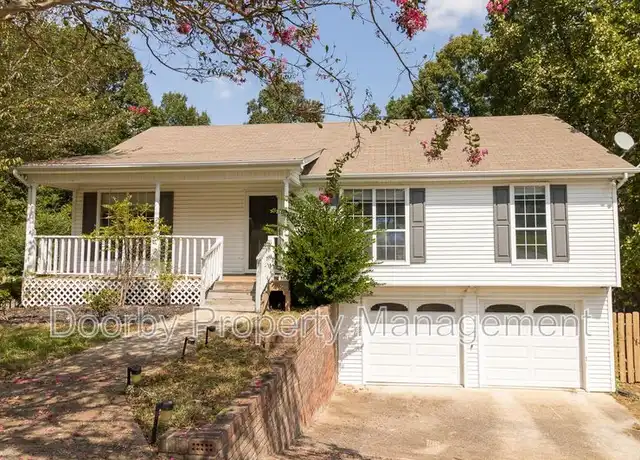 Property at 6911 Gwinnett Ct, Ooltewah, TN, 37363, 3 beds, 2 baths, [object Object]