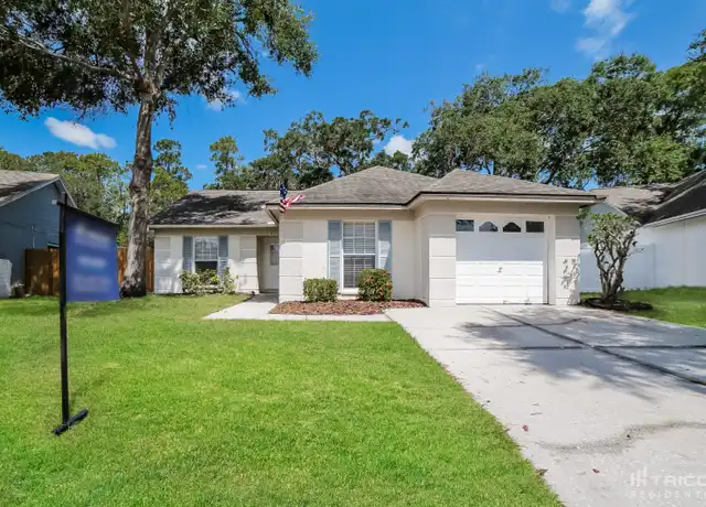Property at 1028 Hardwood Dr, Valrico, FL, 33596, 3 beds, 2 baths, [object Object]