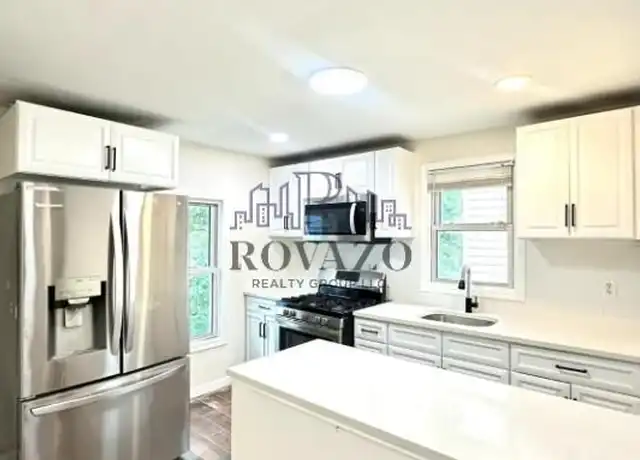 Property at 18 Princeton St Unit 2, East Orange, NJ, 07018, 3 beds, 1 bath, [object Object]