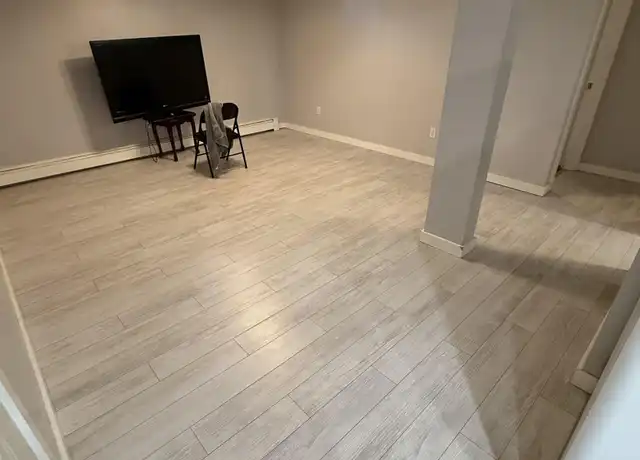 Property at 121 Dunbar Ave, Fairbanks, AK, 99701, 2 beds, 1 bath, [object Object]