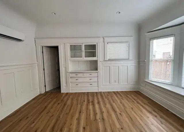 Property at 1381 W 23rd St Unit 1381, Los Angeles, CA, 90007, 5 beds, 5 baths, [object Object]