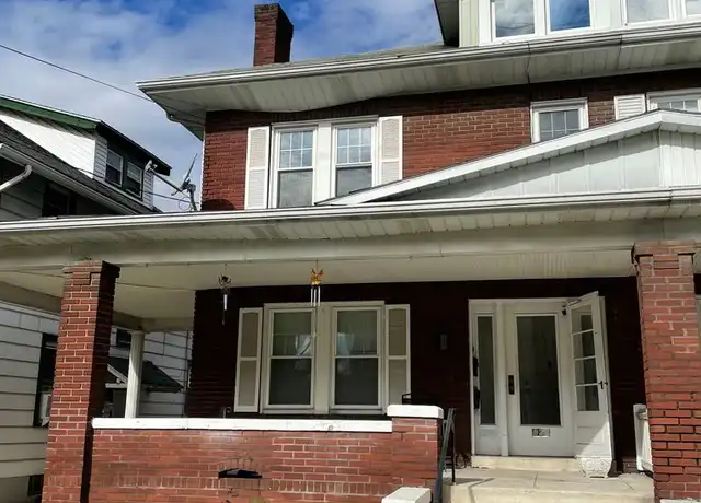 Property at 933 W King St Unit 2, York, PA, 17401, 3 beds, 1 bath, [object Object]