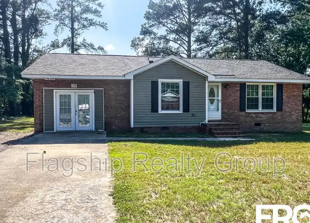 Property at 466 Circle Dr, Greenville, NC, 27858, 3 beds, 2 baths, [object Object]