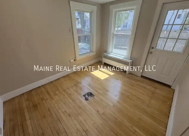 Property at 145 Essex St Unit B, Bangor, ME, 04401, 0 beds, 1 bath, [object Object]