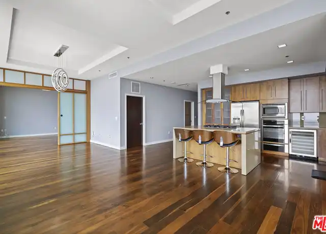 Property at 1100 S Hope St Ph 205, Los Angeles, CA, 90015, 2 beds, 3 baths, [object Object]