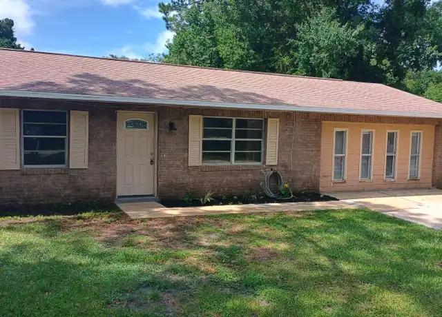 Property at 27262 Dale Ave, Brooksville, FL, 34602, 4 beds, 2 baths, [object Object]