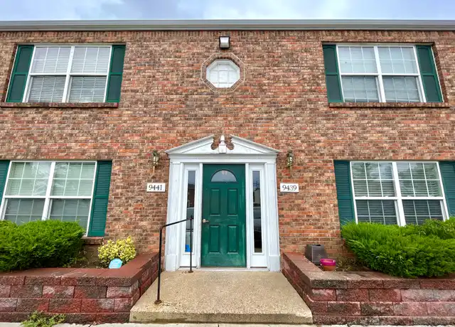 Property at 9439 Green Park Gardens Dr Unit C, St. Louis, MO, 63123, 2 beds, 2 baths, [object Object]