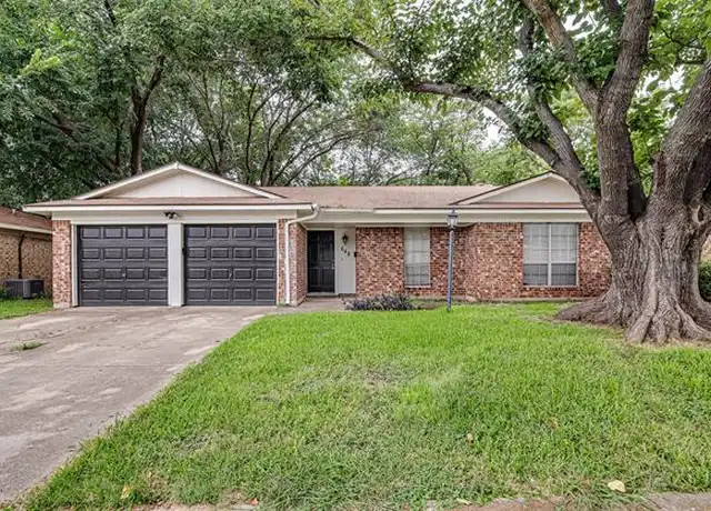 Property at 648 Sue Ann Ln, Burleson, TX, 76028, 3 beds, 2 baths, [object Object]