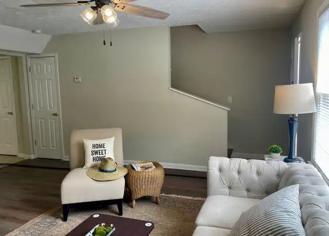 Property at 363 E Jefferson St, Madison, GA, 30650, 2 beds, 2.5 baths, [object Object]