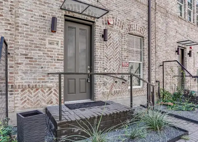 Property at 1411 Town Creek Dr #9, Austin, TX, 78741, 4 beds, 4.5 baths, [object Object]