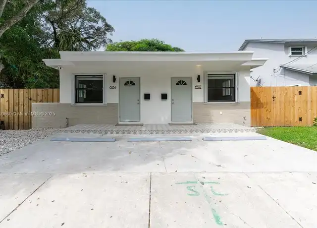 Property at 6532 SW 59th Ct Unit 6534, South Miami, FL, 33143, 1 bed, 1 bath, [object Object]