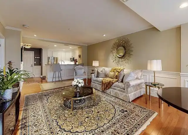 Property at 10 Seaport Dr #2103, Quincy, MA, 02171, 1 bed, 1 bath, [object Object]