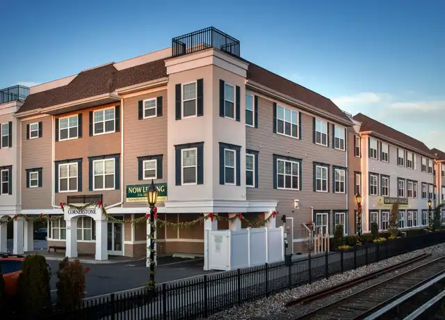 Property at 40 Elizabeth St Unit N204, Farmingdale, NY, 11735, 1 bed, 1 bath, [object Object]