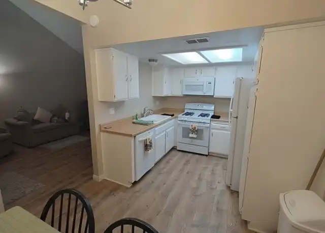 Property at 2660 Twain Dr #19, San Bernardino, CA, 92407, 1 bed, 1 bath, [object Object]