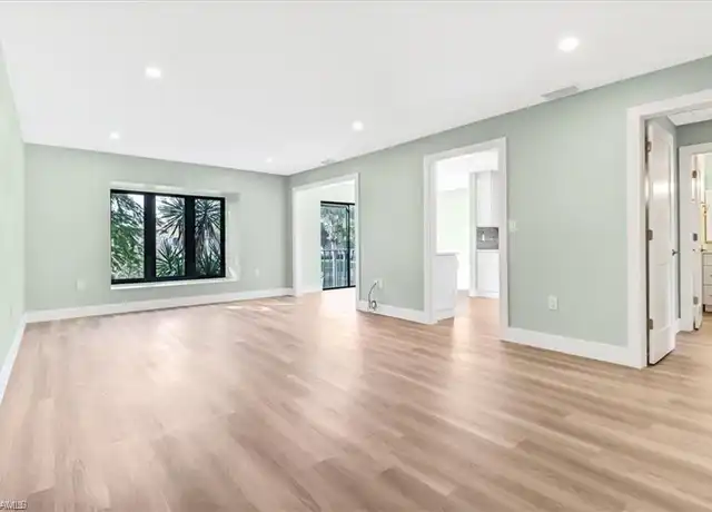Property at 407 Meadowlark Ln Unit 407B, Naples, FL, 34105, 2 beds, 2 baths, [object Object]