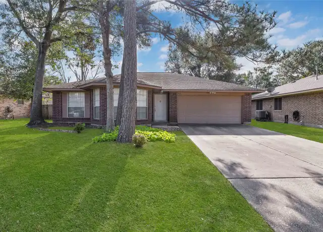 Property at 2610 Old Oak Ln, Kingwood, TX, 77339, 3 beds, 2 baths, [object Object]