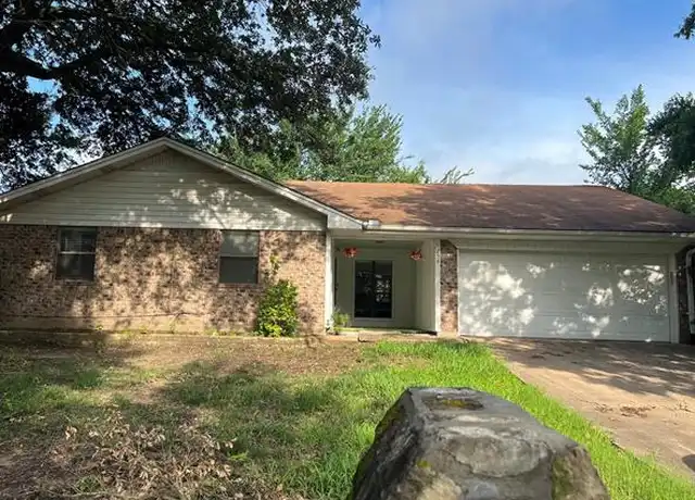 Property at 754 Patricia Dr, Sherman, TX, 75090, 3 beds, 2 baths, [object Object]