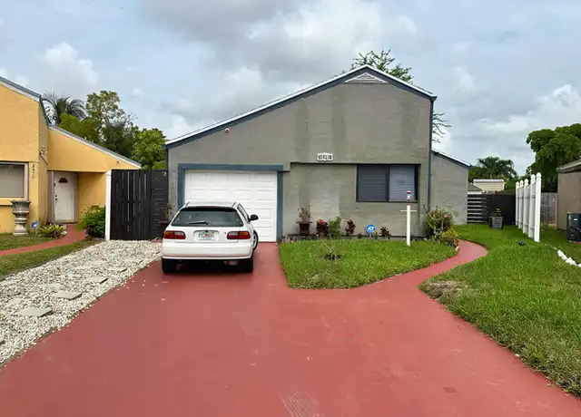 Property at 2410 SW 87th Ter, Miramar, FL, 33025, 2 beds, 2 baths, [object Object]