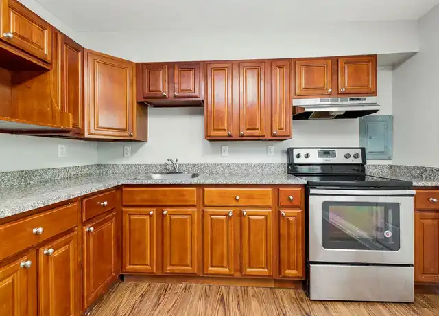 Property at 1399 Deanwood Rd, Parkville, MD, 21234, 3 beds, 2 baths, [object Object]