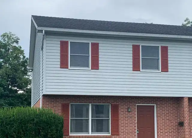 Property at 207 N Linden Ave, Greencastle, PA, 17225, 2 beds, 1.5 baths, [object Object]