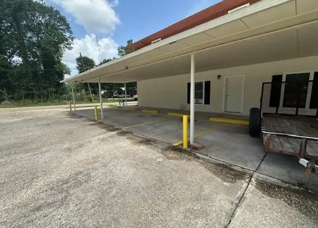 Property at 31808 Netterville Rd Unit 3, Denham Springs, LA, 70726, 2 beds, 1 bath, [object Object]