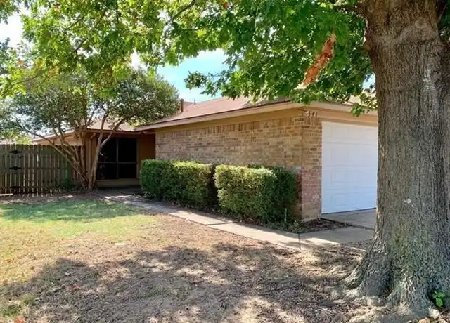 Property at 541 Canary Ln, Red Oak, TX, 75154, 2 beds, 2 baths, [object Object]