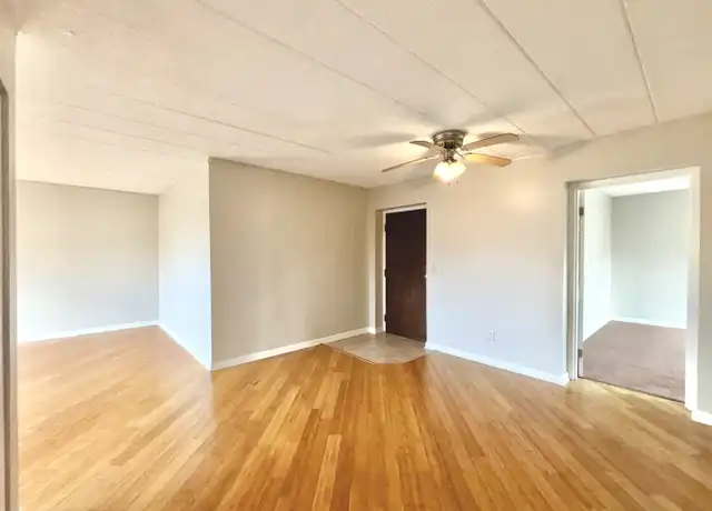 Property at 1088 Greentree Rd, Pittsburgh, PA, 15220, 2 beds, 2 baths, [object Object]