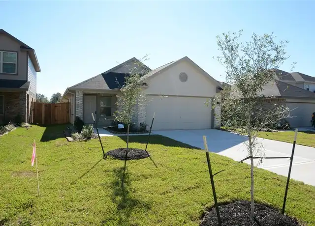 Property at 1319 Winding Willow Dr, Pinehurst, TX, 77362, 3 beds, 2 baths, [object Object]