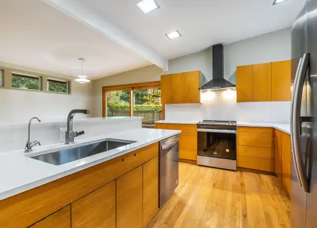 Property at 16818 SE 2nd Pl, Bellevue, WA, 98008, 5 beds, 2 baths, [object Object]