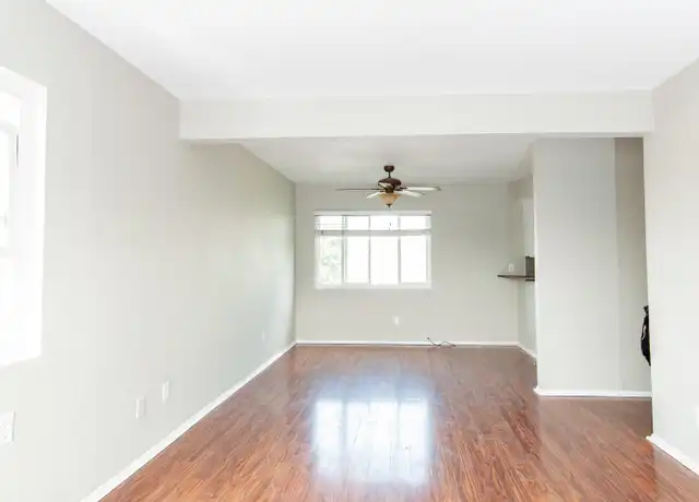 Property at 1835 Carmona Ave, Los Angeles, CA, 90019, 3 beds, 2 baths, [object Object]