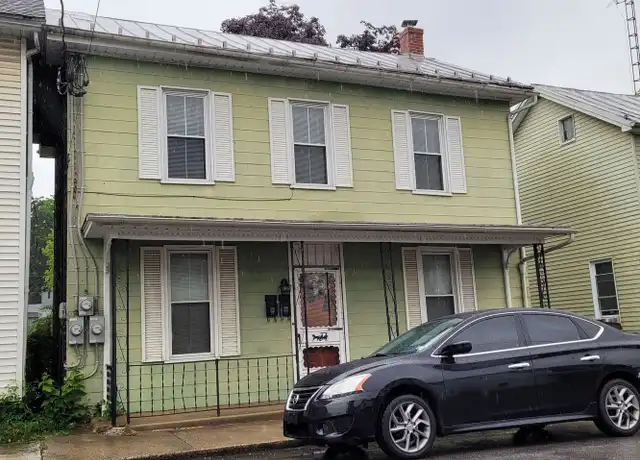 Property at 20 S Washington St Unit B, Shippensburg, PA, 17257, 1 bed, 1 bath, [object Object]