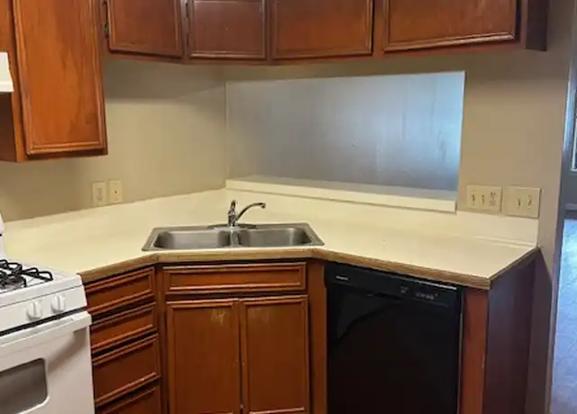 Property at 2227 E Stassney Ln Unit A, Austin, TX, 78744, 2 beds, 1 bath, [object Object]