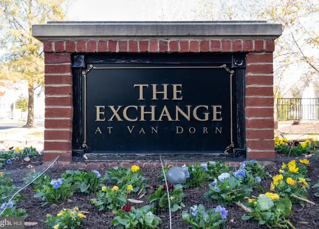 Property at 4860 Eisenhower Ave #286, Alexandria, VA, 22304, 2 beds, 2 baths, [object Object]