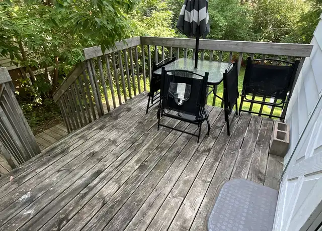 Property at 1526 E 1st St Unit A, Duluth, MN, 55812, 2 beds, 1 bath, [object Object]