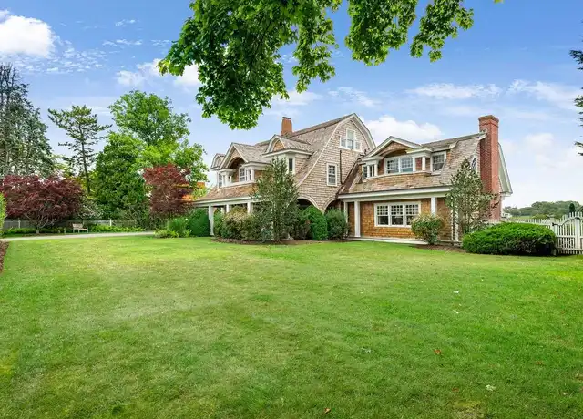 Property at 20 Beach Ln, Westhampton Beach, NY, 11978, 5 beds, 5.5 baths, [object Object]