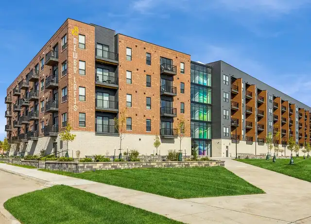 Property at NewBo Lofts - 455 16th Ave SE, Cedar Rapids, IA, 52401, 1 bed, 1 bath, [object Object]
