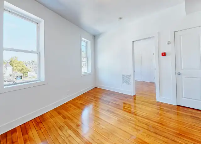 Property at 1384 State St Unit 4, New Haven, CT, 06511, 1 bed, 1 bath, [object Object]