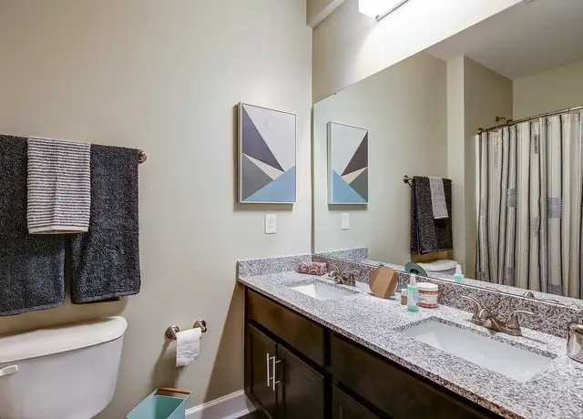 Photo of 3000 Daventry Cir, Greer, SC 29650