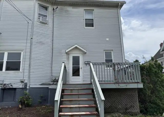Property at 500 Dudley St Unit 2, Scranton, PA, 18512, 1 bed, 1 bath, [object Object]