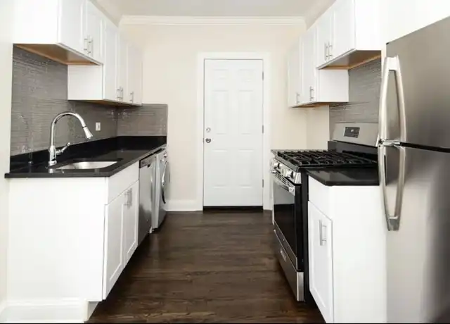 Property at 3821 N Greenview Ave, Chicago, IL, 60613, 0 beds, 1 bath, [object Object]
