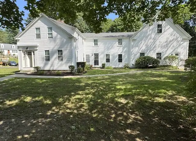 Property at 466 Center St Unit B, Hanover, MA, 02339, 3 beds, 1 bath, [object Object]