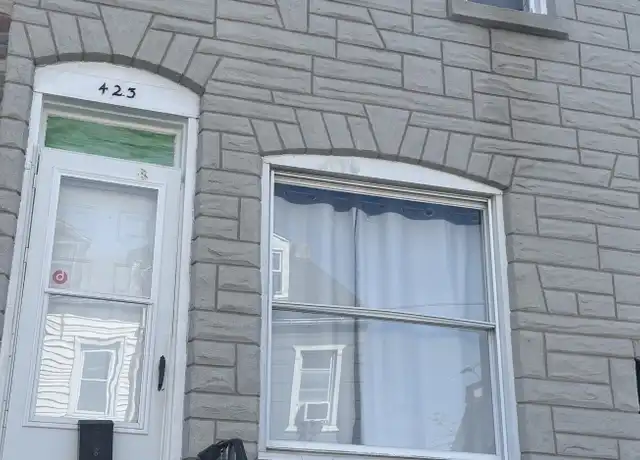 Property at 423 Orange St, Reading, PA, 19602, 3 beds, 1 bath, [object Object]