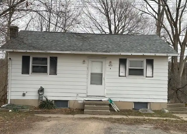 Property at 1622 N State St Unit B, Big Rapids, MI, 49307, 2 beds, 1 bath, [object Object]