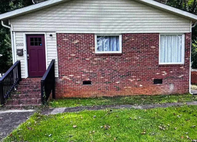 Property at 2033 Garnette Pl, Charlotte, NC, 28216, 6 beds, 2 baths, [object Object]