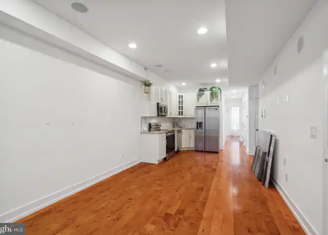 Property at 2513 N Front St Unit 2, Philadelphia, PA, 19133, 2 beds, 1 bath, [object Object]