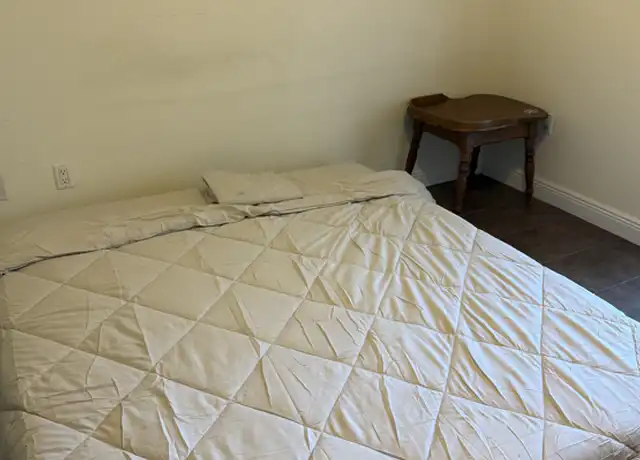 Property at 1723 SW 23rd St, Fort Lauderdale, FL, 33315, 1 bed, 1 bath, [object Object]