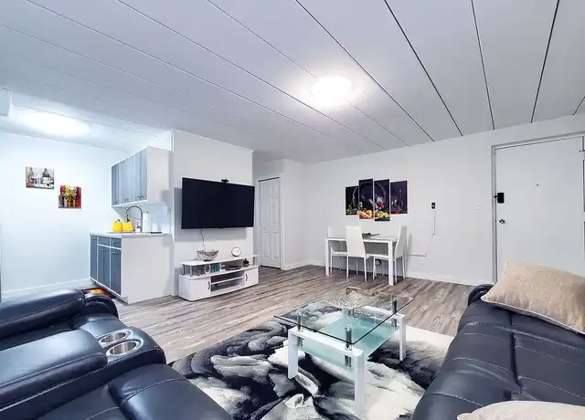 Property at Smartland Shorewood Apartments - 15500 Lake Shore Blvd, Cleveland, OH, 44110, 2 beds, 1 bath, [object Object]