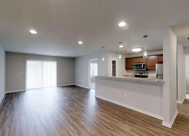 Property at 738 Cedar Bluffs Dr Unit 28, Slinger, WI, 53086, 1 bed, 1 bath, [object Object]