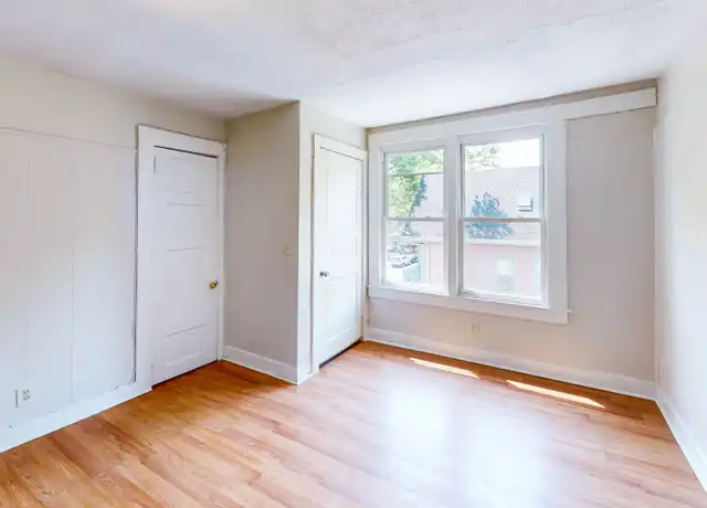 Property at 71 Lilac St Unit 3, New Haven, CT, 06511, 2 beds, 1 bath, [object Object]