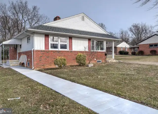 Property at 2412 Dickinson Ave, Camp Hill, PA, 17011, 3 beds, 2 baths, [object Object]